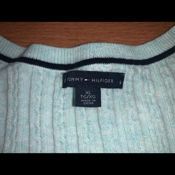 Tommy Hilfiger Sweater - Picture 3 of 4